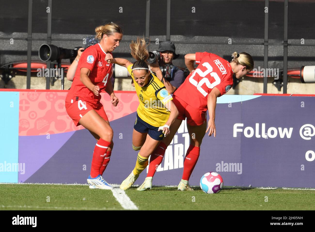 Rachel Rinast (Switzerland Women) Kosovare Asllani (Sweden Women)Nadine ...