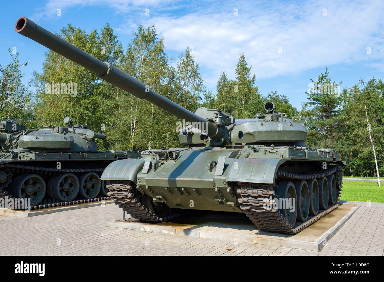KIROVSK, RUSSIA - SEPTEMBER 07, 2018: Soviet  tank of T-62M on a September afternoon. Open exposition of the Museum 'Breakthrough of the Siege of Leni Stock Photo