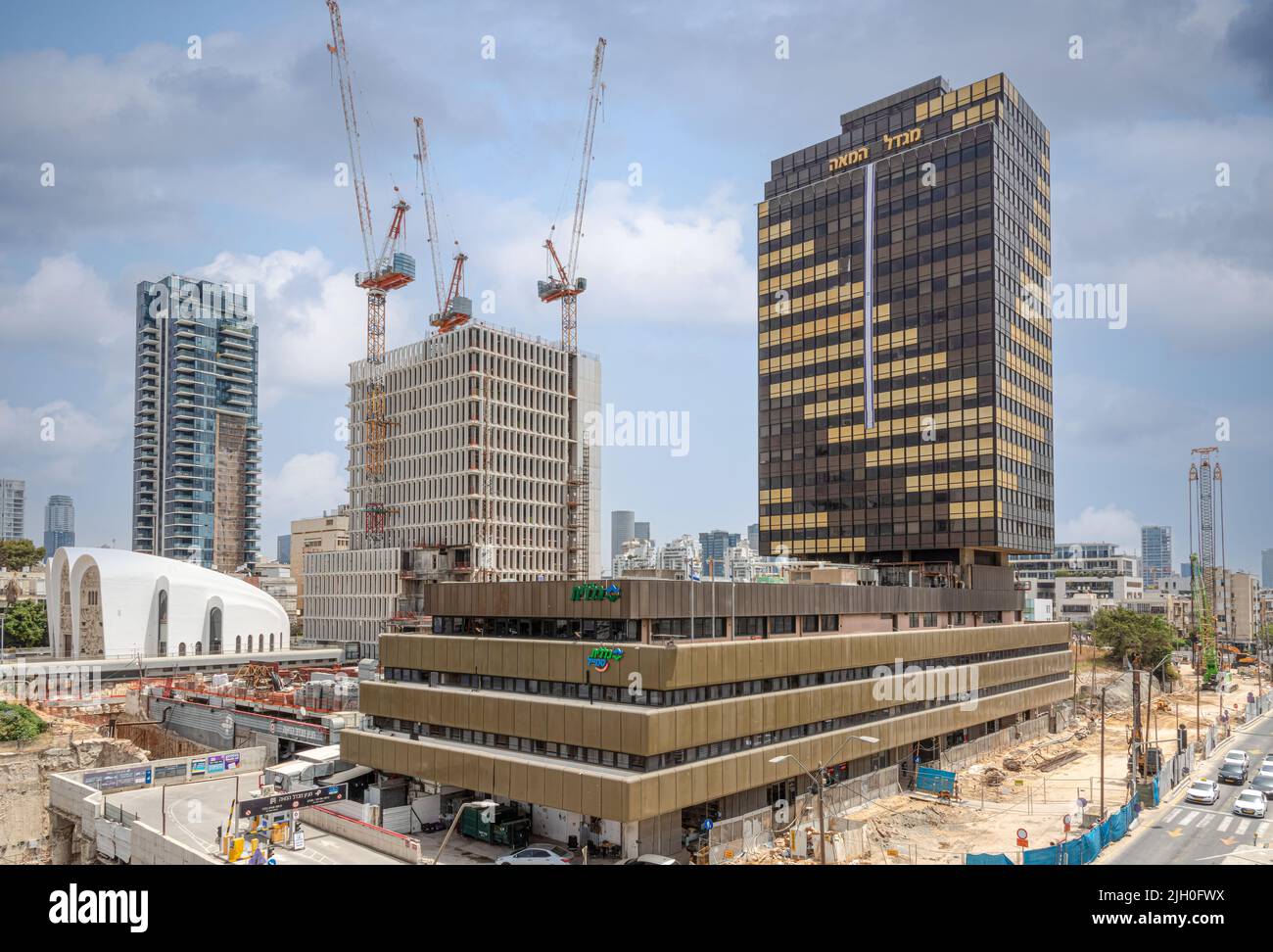 TEL AVIV, ISRAEL - MAY 01 2022: Somail complex in Tel Aviv ...