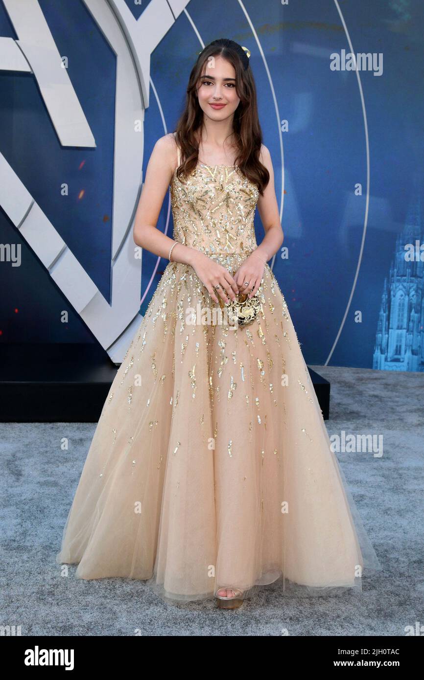 LOS ANGELES JUL 13 Julia Butters at the The Gray Man Premiere at TCL