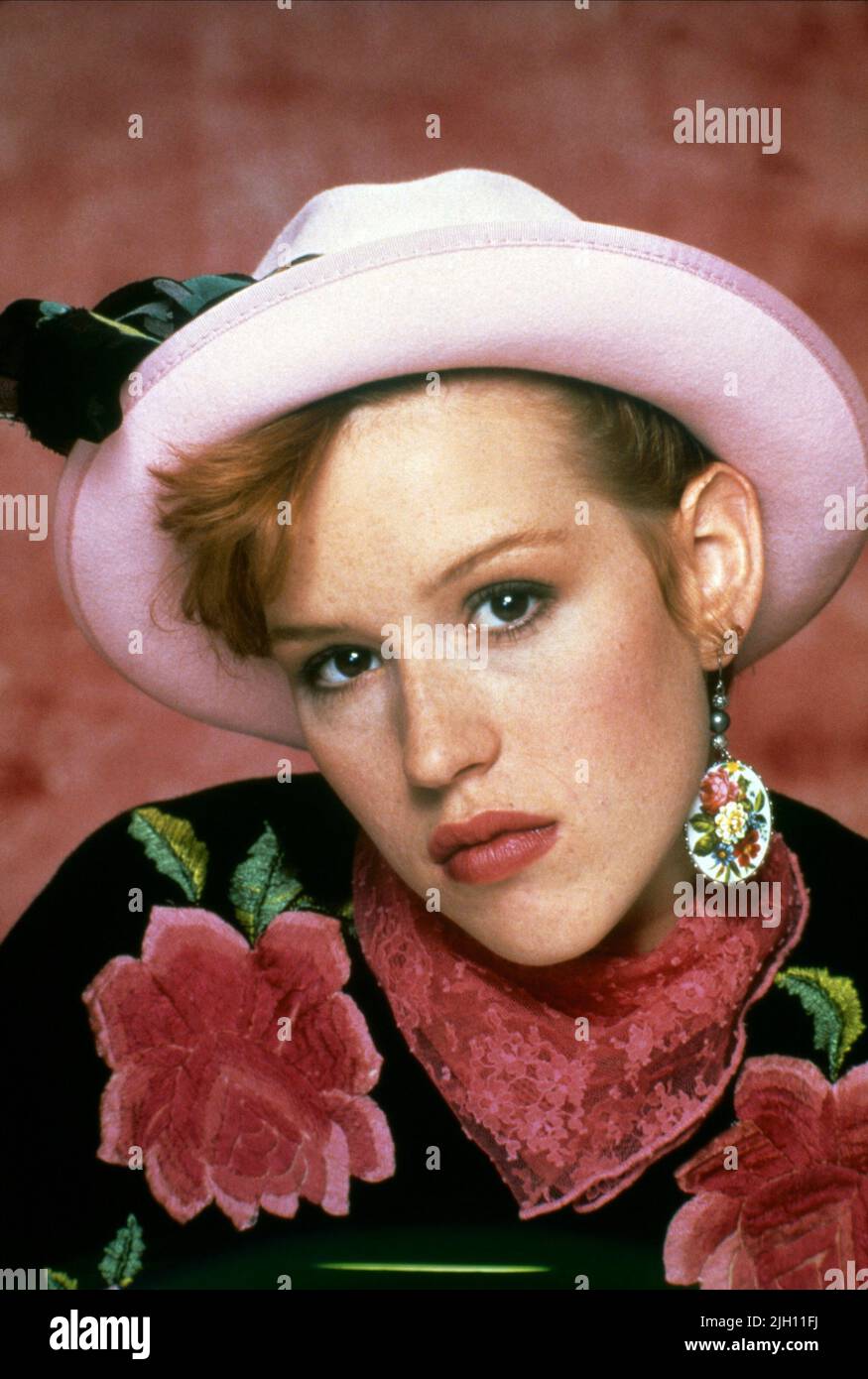 MOLLY RINGWALD, PRETTY IN PINK, 1986 Stock Photo Alamy