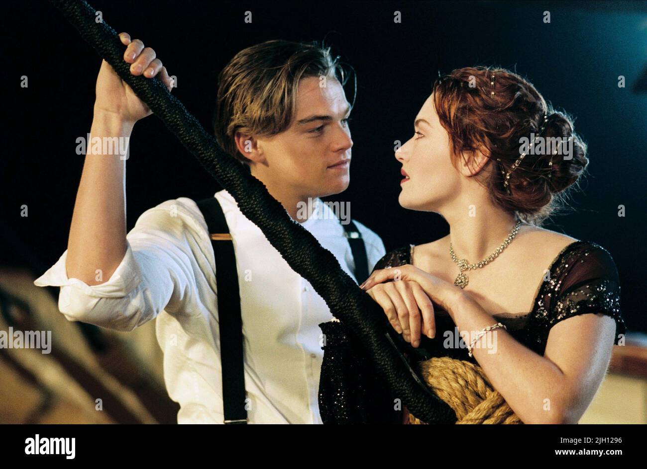 Kate winslet on sale titanic necklace
