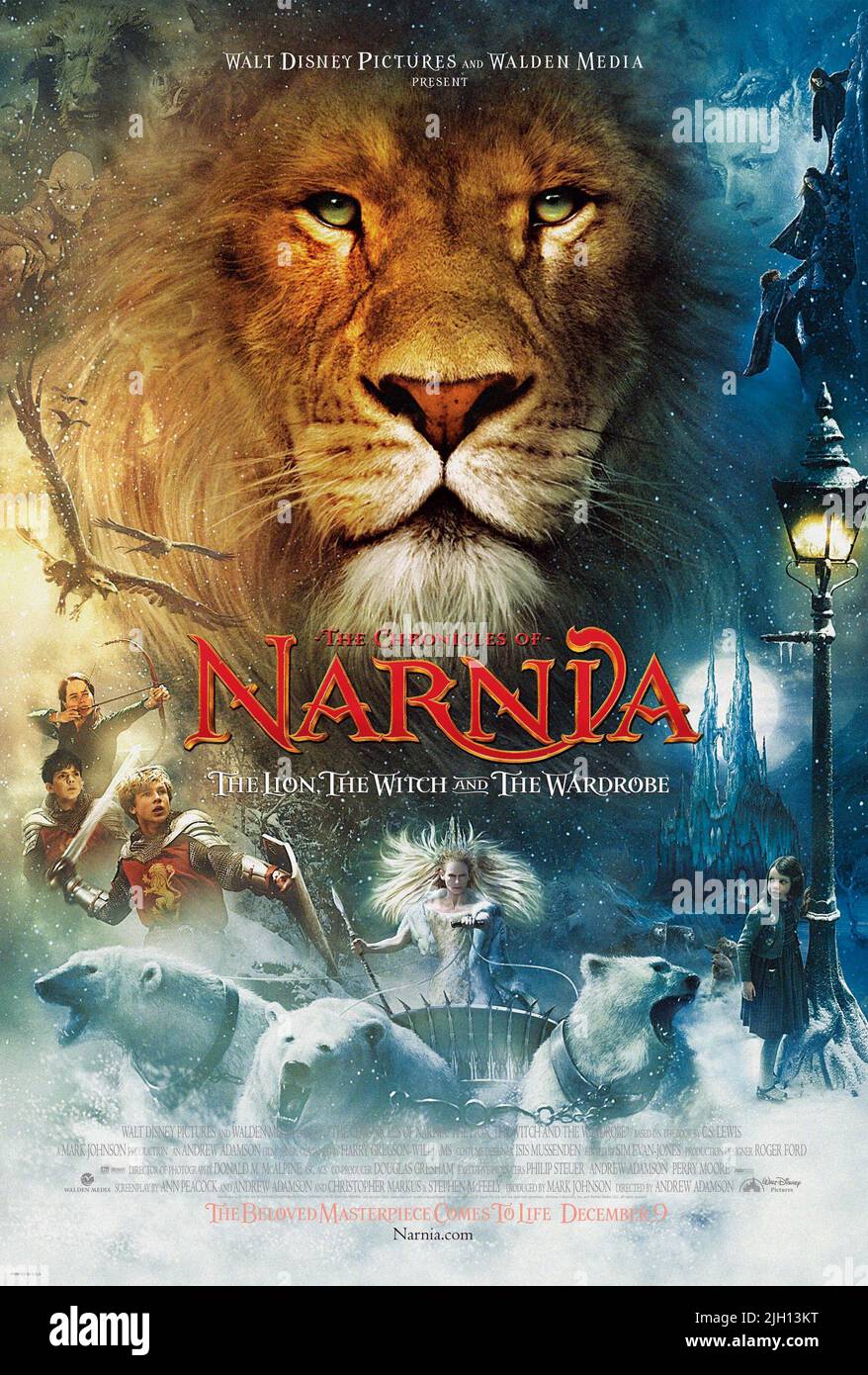 ASLAN MOVIE POSTER, THE CHRONICLES OF NARNIA: THE LION  THE WITCH AND THE WARDROBE, 2005 Stock Photo