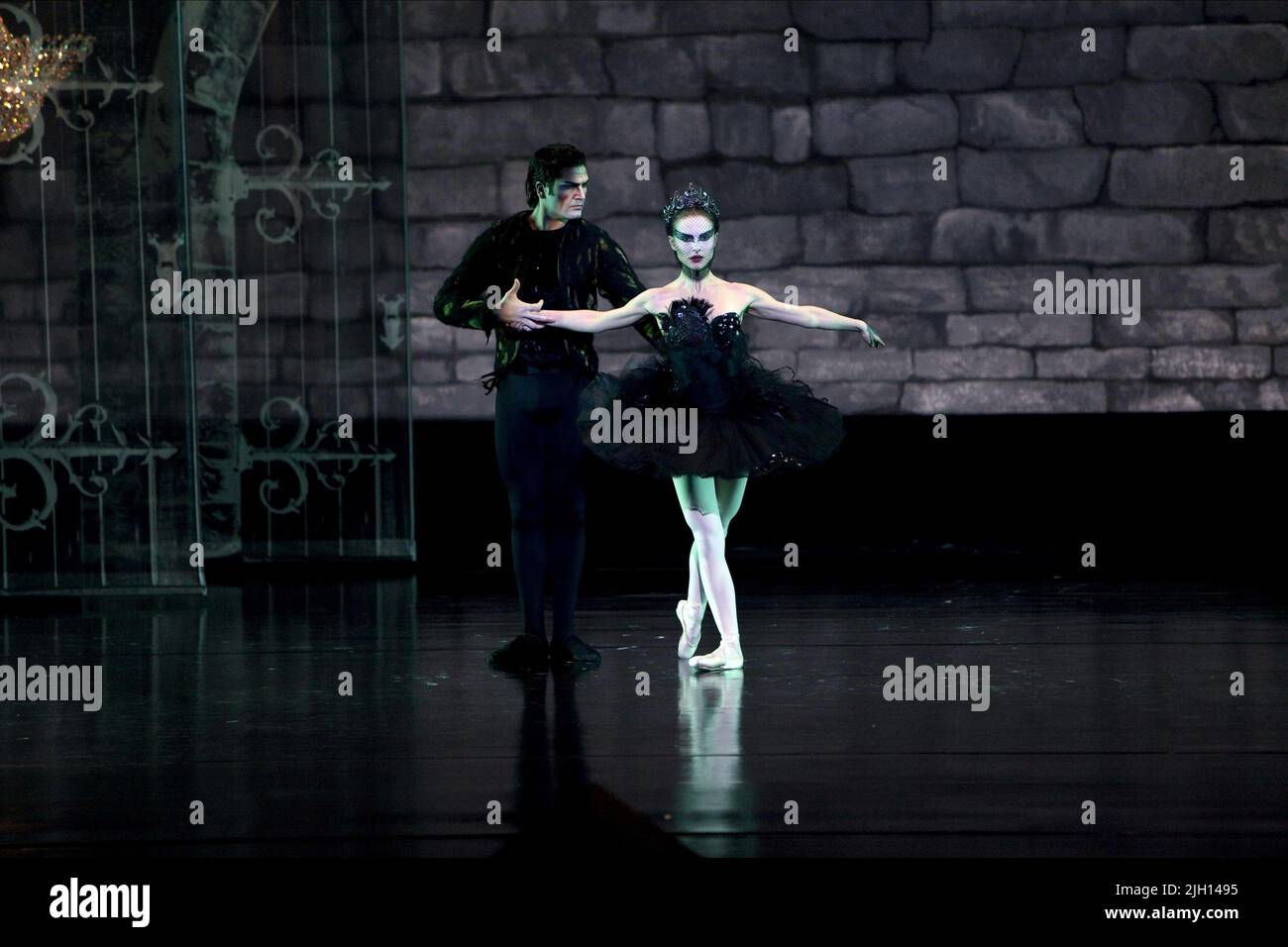 NATALIE PORTMAN, BLACK SWAN, 2010 Stock Photo - Alamy