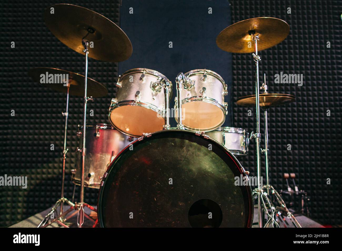 Drum set on stage prepared for playing Stock Photo Alamy