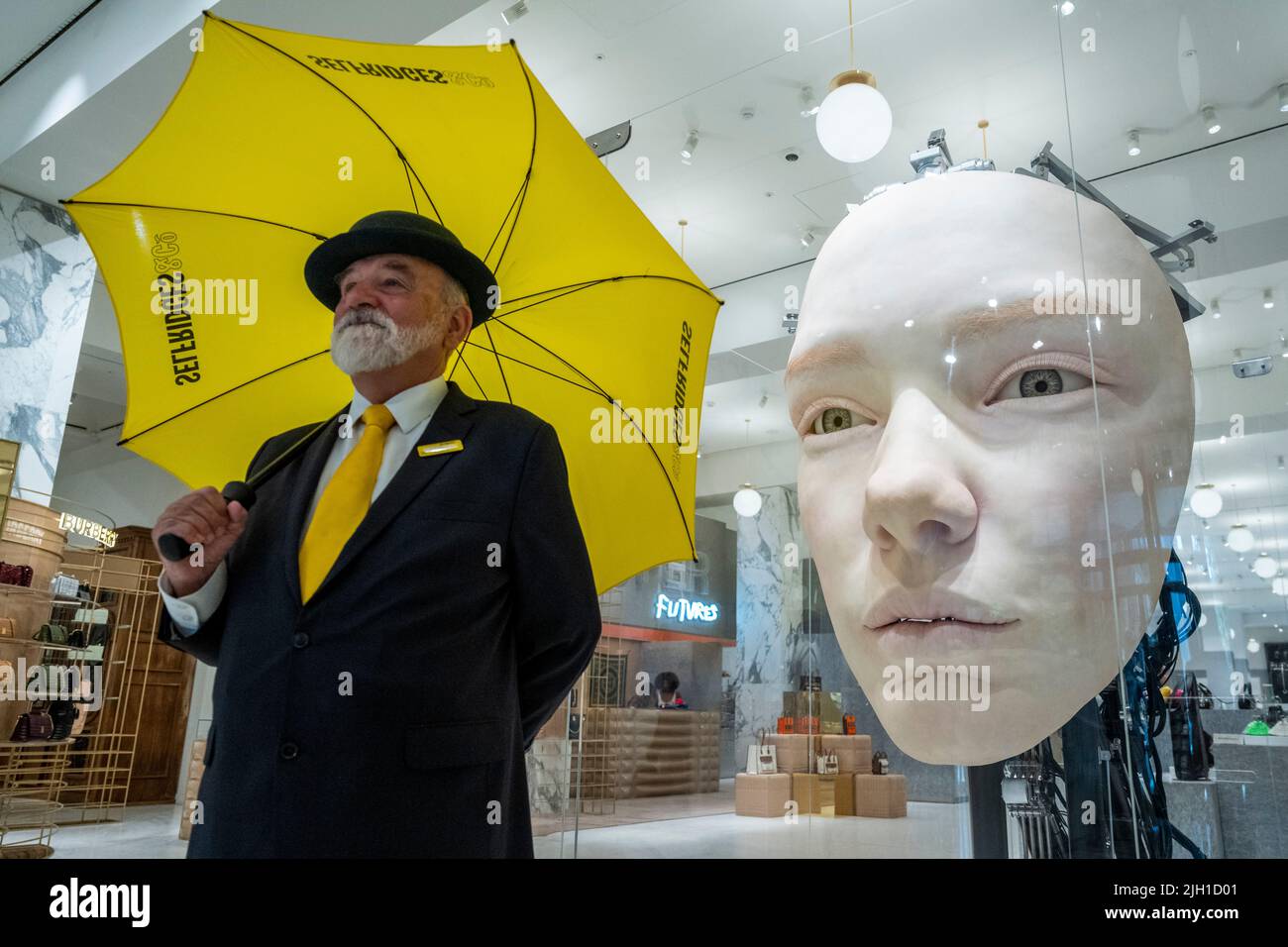Selfridges top burberry umbrella