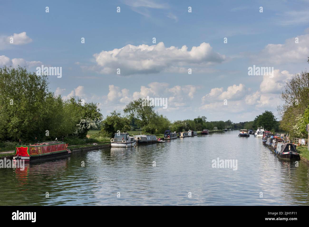 Canal boat moored along Gloucester and Sharpness Canal, Frampton on Severn, Gloucestershire, UK Stock Photo