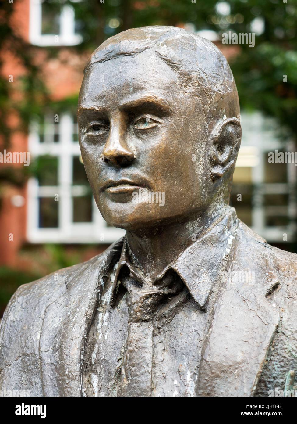 Head and shoulders of the Alan Turing Memorial in Sackville Garden Manchester England Stock Photo