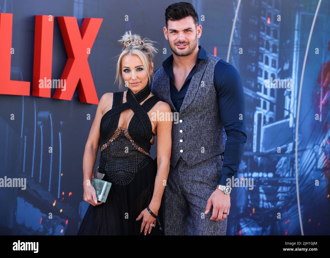 HOLLYWOOD, LOS ANGELES, CALIFORNIA, USA JULY 13 Real estate agent