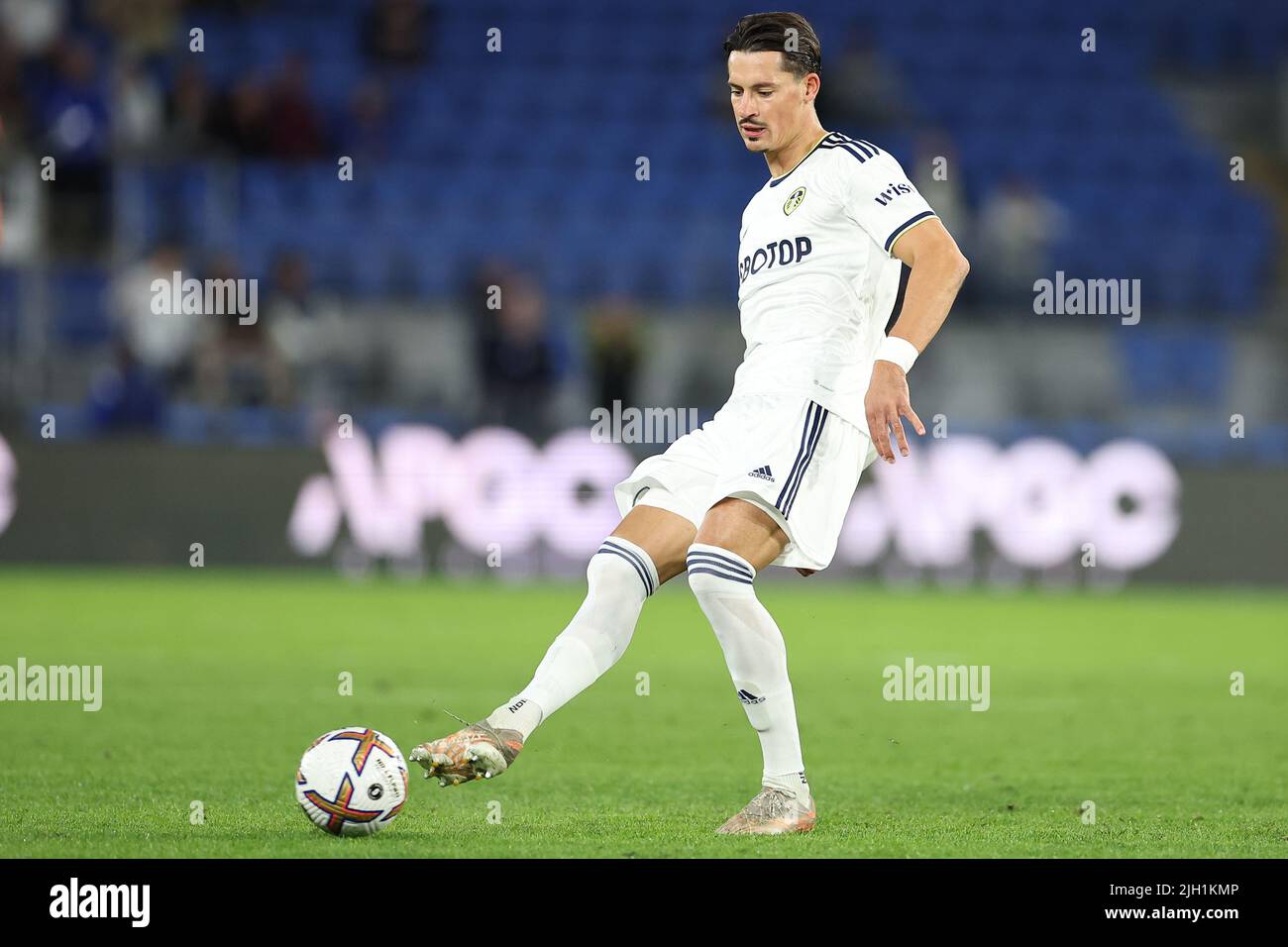 Robin Koch of Leeds United passes the ball Stock Photo Alamy