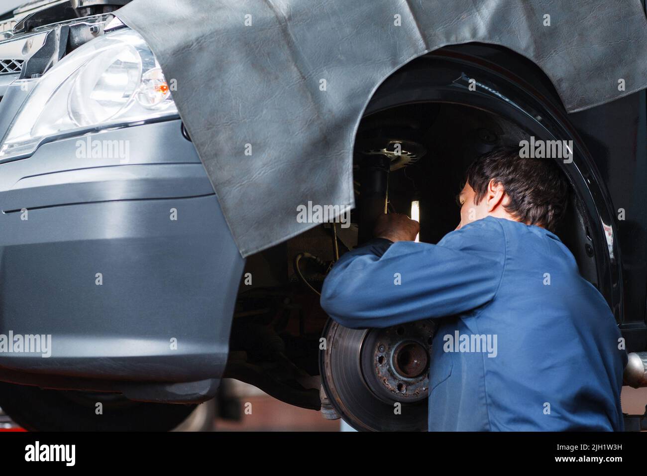 Car suspension hires stock photography and images Alamy