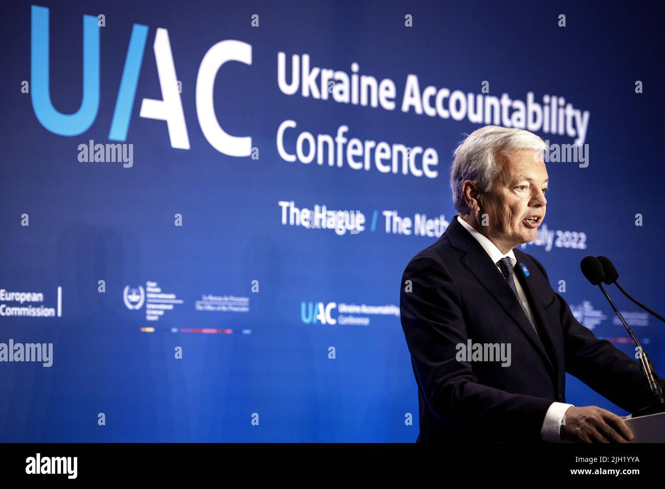 2022-07-14 14:29:36 THE HAGUE - European Commissioner for Justice Didier Reynders speaks during his presence at the press conference of the Ukraine Accountability Conference. ANP RAMON VAN FLYMEN netherlands out - belgium out Stock Photo