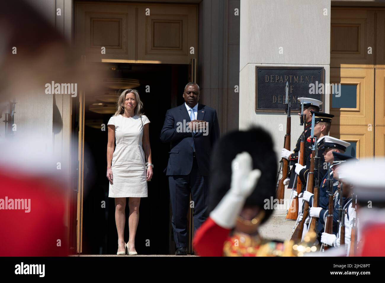 Arlington, United States Of America. 13th July, 2022. Arlington, United States of America. 13 July, 2022. U.S. Secretary of Defense Lloyd J. Austin III, right, stands with Dutch Defense Minister Kajsa Ollongren, during the arrival ceremony at the Pentagon, July 13, 2022 in Arlington, Virginia. Credit: Lisa Ferdinando/DOD/Alamy Live News Stock Photo