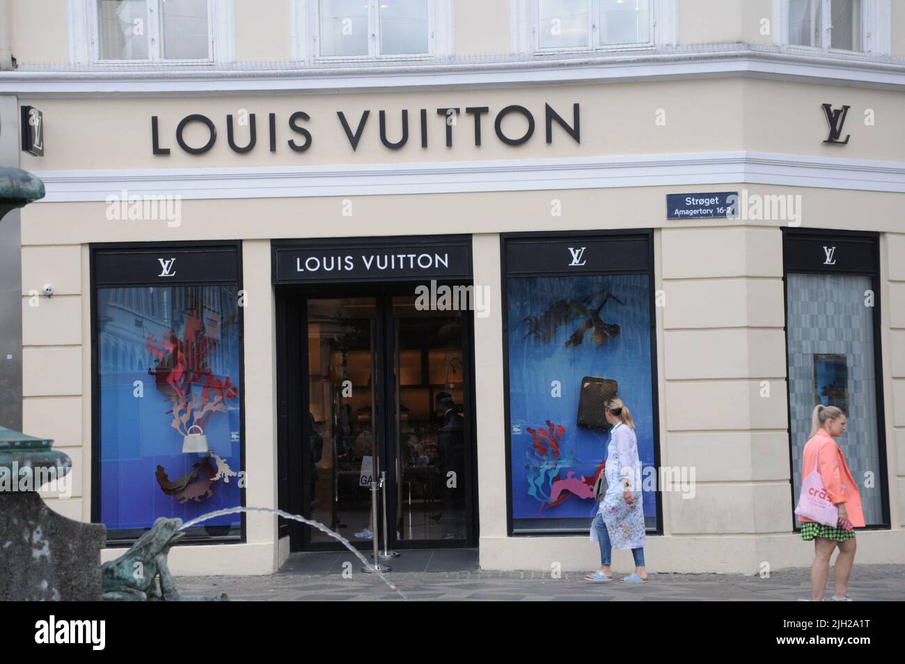 Copenhagen, Denmark. 01 May 2021, Louis Vuitton shopprs with LouisVuitton  shopping bags in anis capital. . Photo..Francis Joseph Dean/Deanpictures  Stock Photo - Alamy