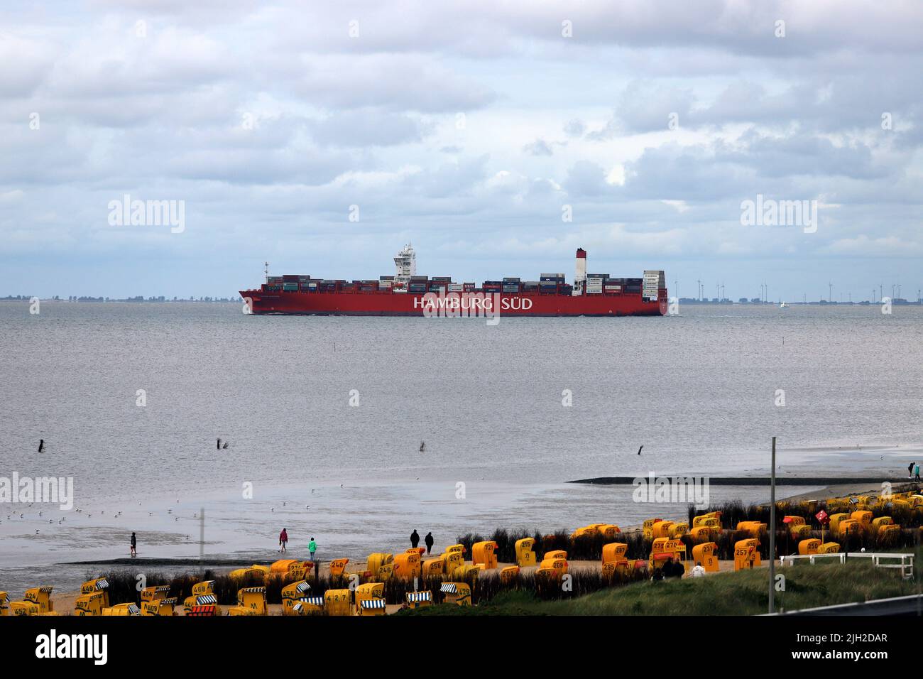Containerfrachter Cap San Augustin der Reederei Hamburg Süd Vor Cuxhaven Stock Photo