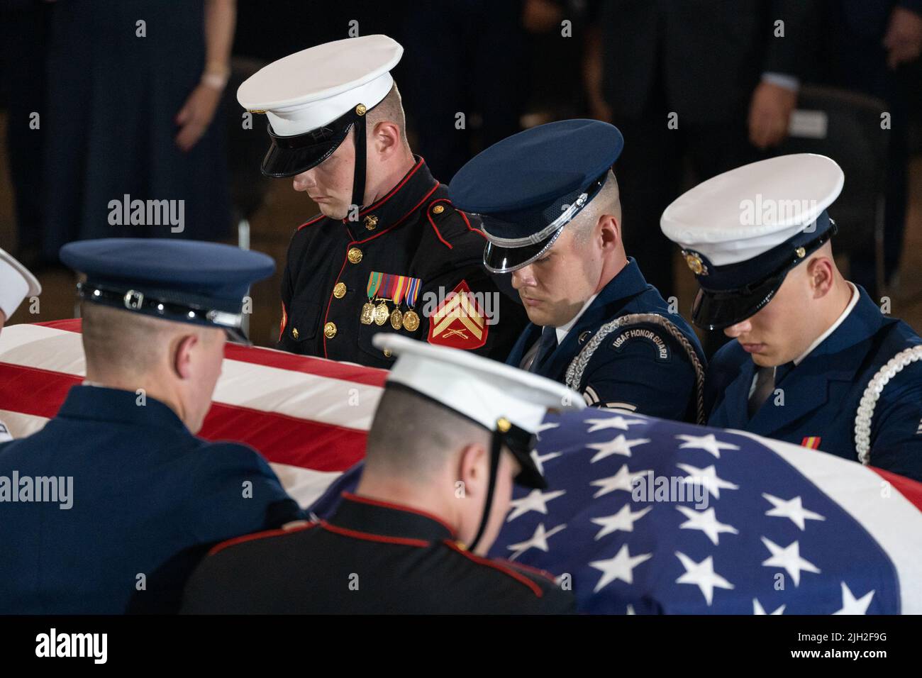 Washington DC, USA. 14th July, 2022. The casket of Marine Chief Warrant Officer 4 Hershel Woodrow 'Woody' Williams, the last surviving World War II Medal of Honor recipient, is carried into the Rotunda of the U.S. Capitol in Washington, DC on Thursday, July 14, 2022. The Marine Corps veteran, who died June 29th, was awarded the nation's highest award for his actions on Iwo Jima. Pool Photo by Eric Lee/UPI Credit: UPI/Alamy Live News Stock Photo