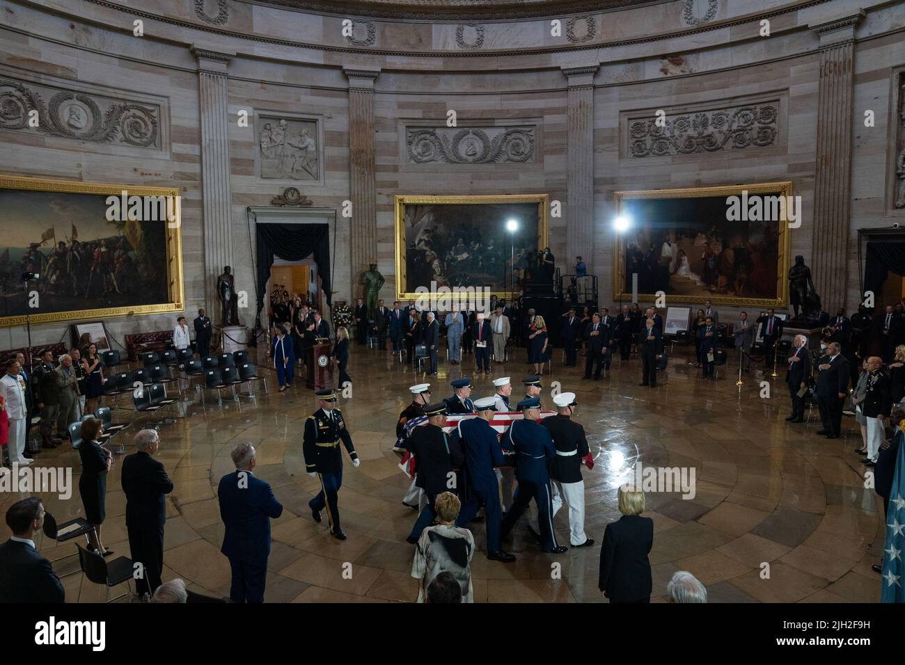 Washington DC, USA. 14th July, 2022. The casket of Marine Chief Warrant Officer 4 Hershel Woodrow 'Woody' Williams, the last surviving World War II Medal of Honor recipient, is carried into the Rotunda of the U.S. Capitol in Washington, DC on Thursday, July 14, 2022. The Marine Corps veteran, who died June 29th, was awarded the nation's highest award for his actions on Iwo Jima. Pool Photo by Eric Lee/UPI Credit: UPI/Alamy Live News Stock Photo