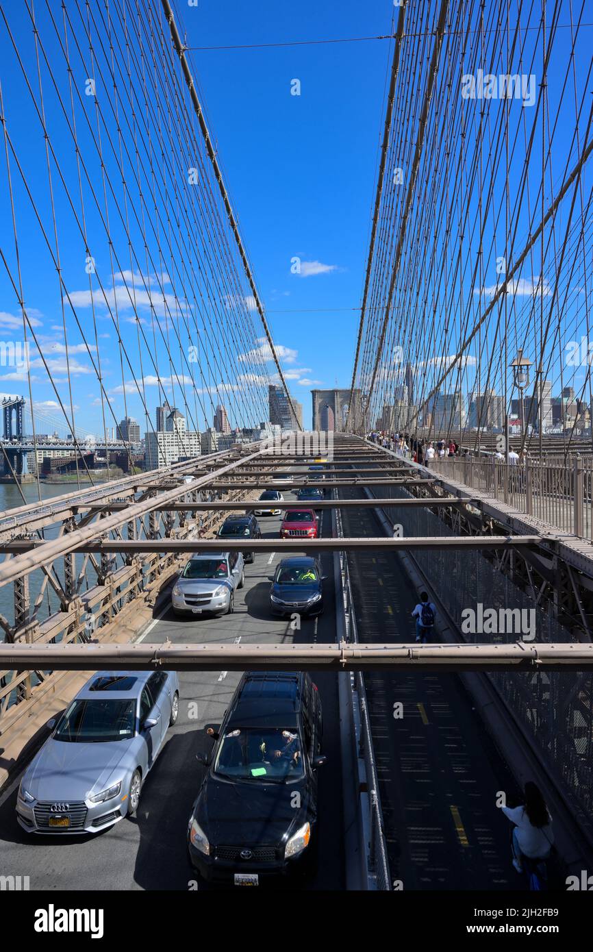 Statue john roebling suspension bridge hi-res stock photography and ...