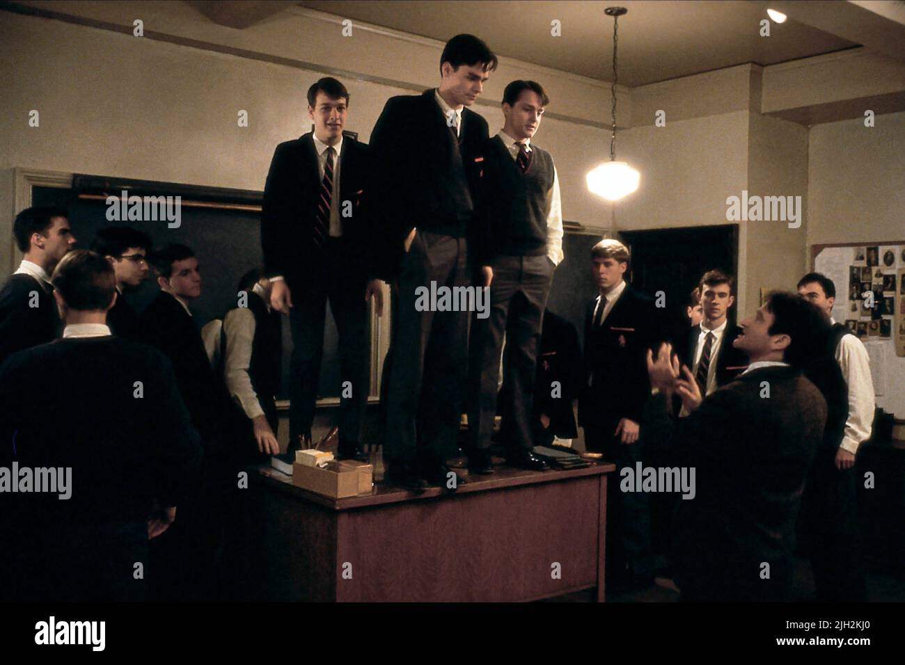 LEONARD,CHARLES,HANSEN,WILLIAMS, DEAD POETS SOCIETY, 1989 Stock Photo