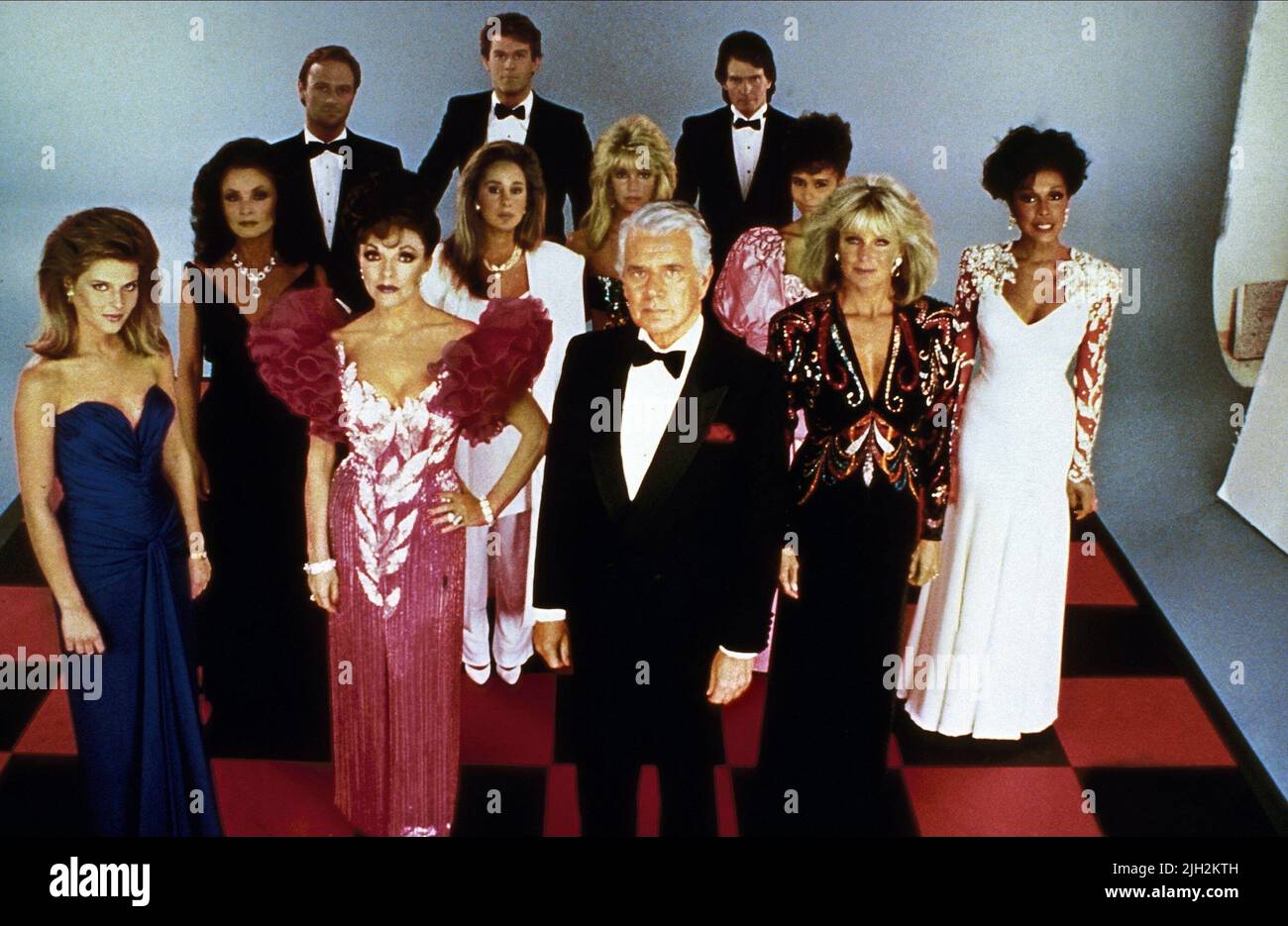 OXENBERG,COLLINS,FORSYTHE,EVANS,CARROLL,BEACHAM,BELLWOOD,LOCKLEAR,CAZENOVE,THOMSON, DYNASTY, 1981 Stock Photo
