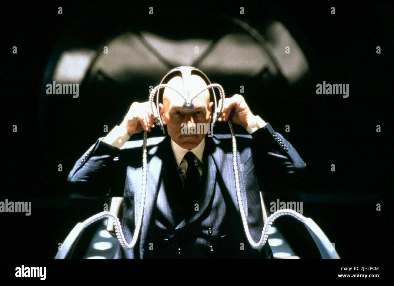 герои икс люди икс. люди икс профессор ксавьер. люди икс главный. люди икс профессор ксавьер. люди икс фильм 2000 хью джекман.