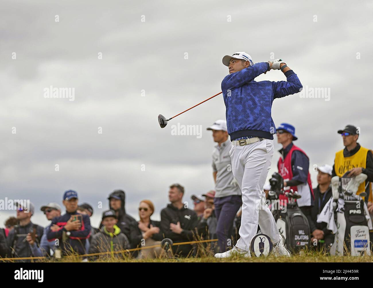 St Andrews, UK . 14th July, 2022. Hideki Matsuyama of Japan hits off the 14th tee during the first round of the British Open golf championship on July 14, 2022, at the Old Course in St. Andrews, Scotland. (Kyodo)==Kyodo Photo via Credit: Newscom/Alamy Live News Credit: Newscom/Alamy Live News Stock Photo