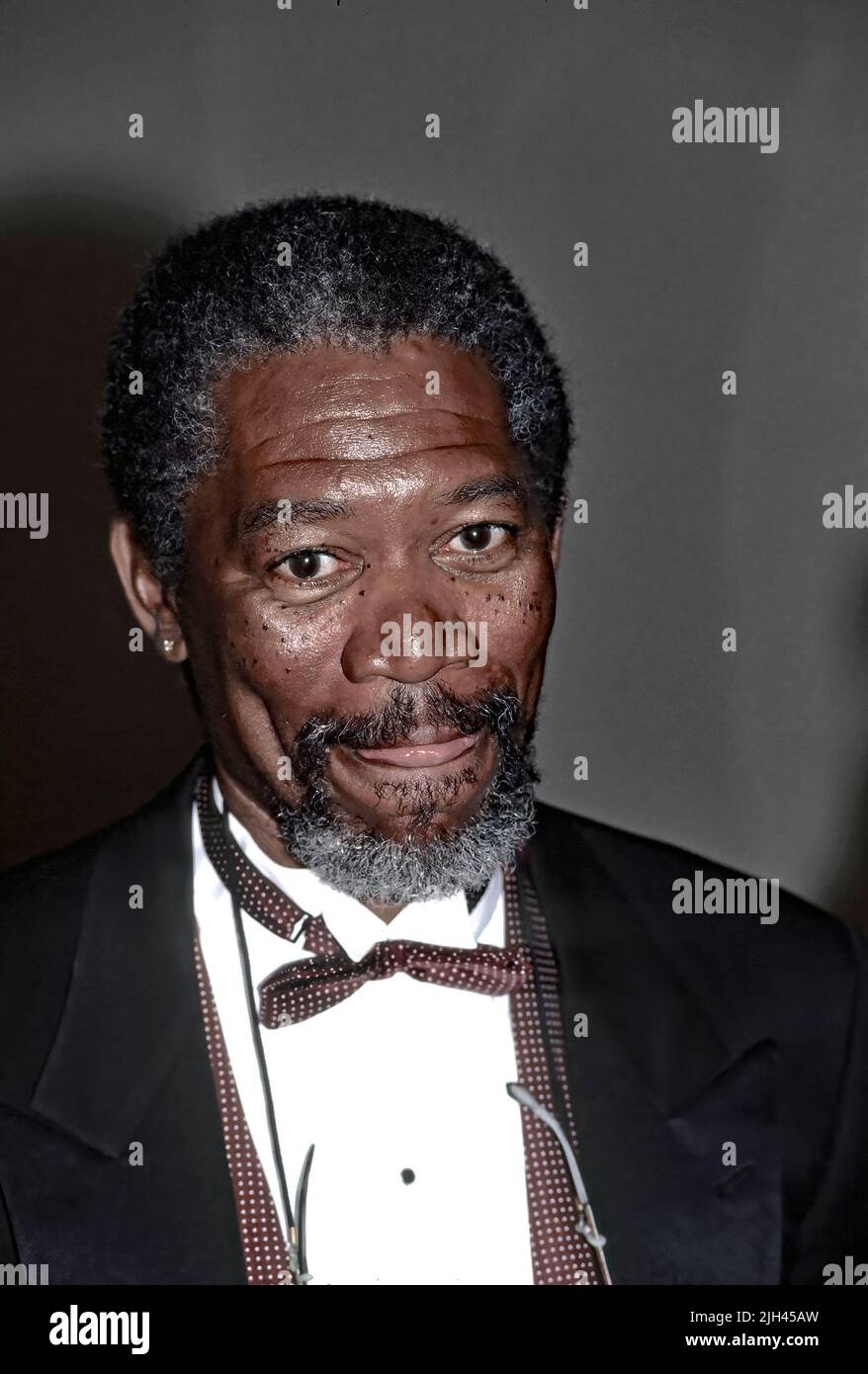 WASHINGTON DC - 1991 Actor Morgan Freeman arrives at White House State