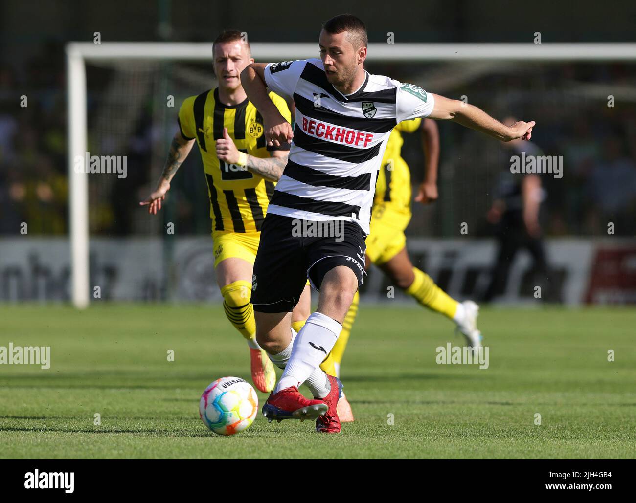 Exit, Germany. 14th July, 2022. firo : July 14th, 2022, football, 1st  Bundesliga, season 2022/2023, SC Verl - BVB, Borussia Dortmund Marco REUS,  BVB, single action Credit: dpa/Alamy Live News Stock Photo - Alamy