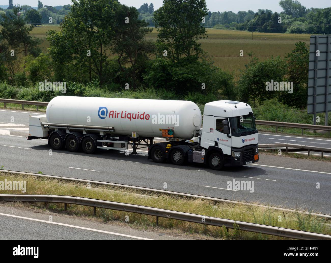 Air Liquide tanker lorry on the M40 motorway, Warwickshire, UK Stock Photo
