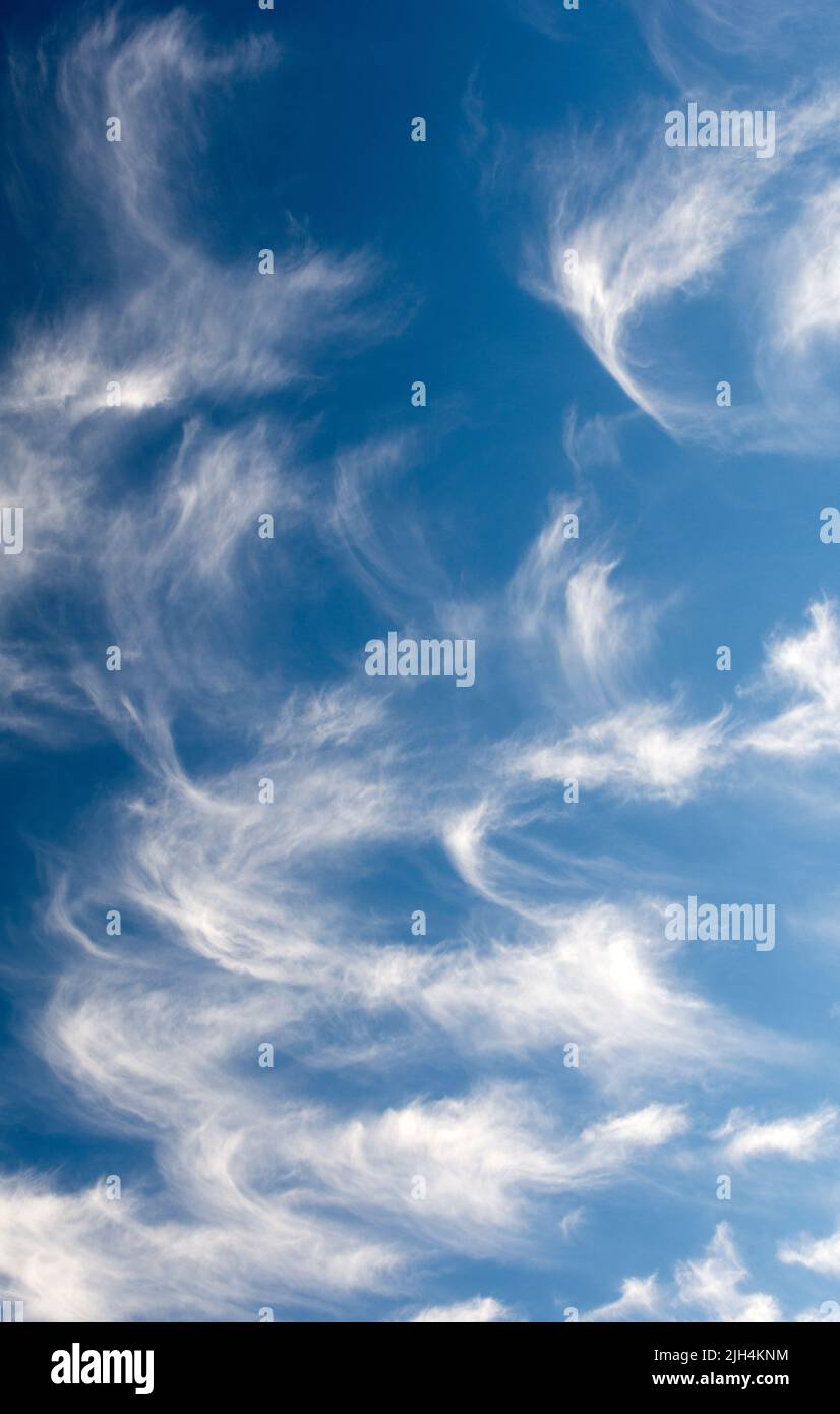 Cirrus clouds formation hi-res stock photography and images - Alamy