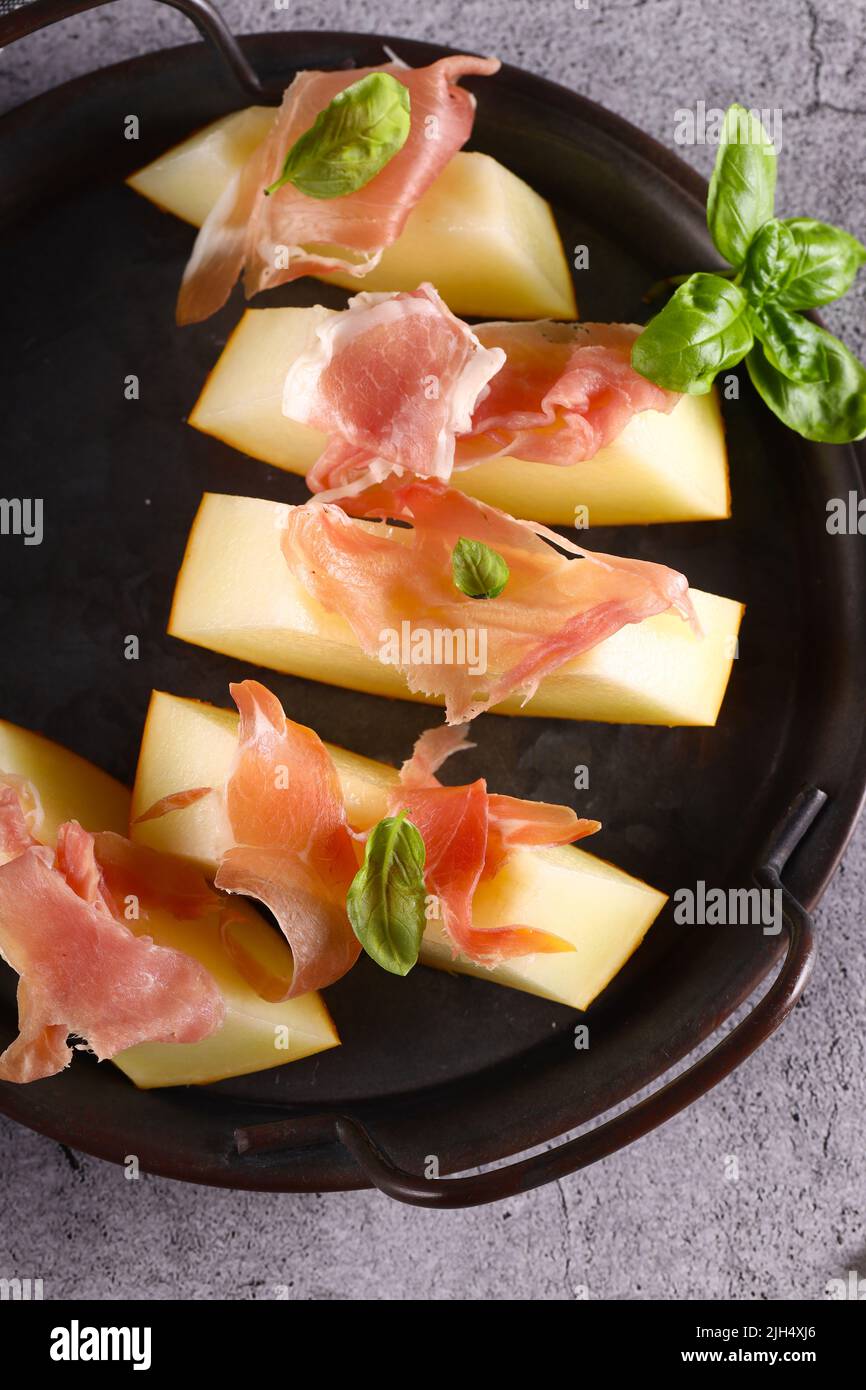 appetizer antipasto ham prosciutto melone Stock Photo Alamy