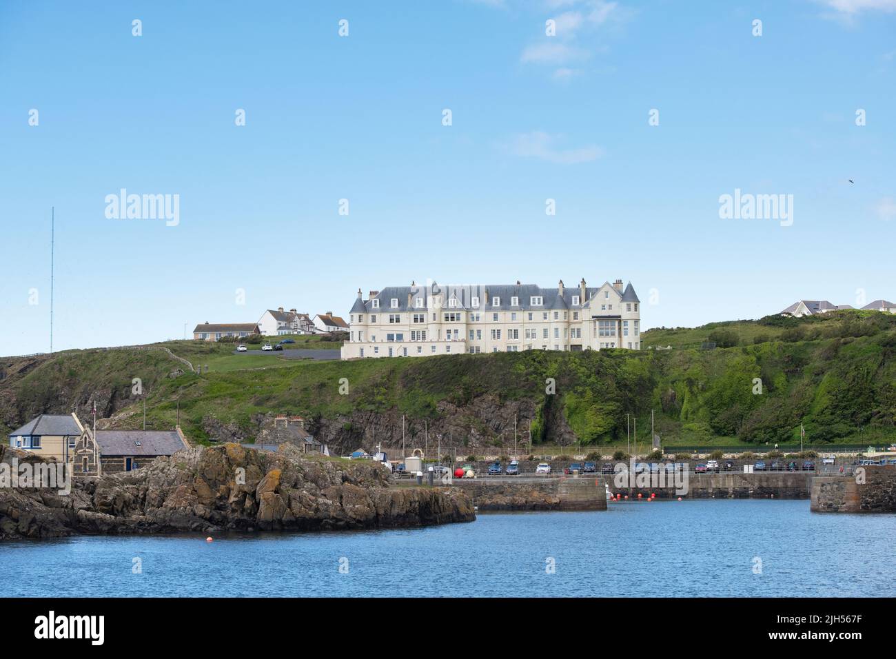 Portpatrick hotel in summer. Wigtownshire, Dumfries and Galloway, Scotland. Stock Photo