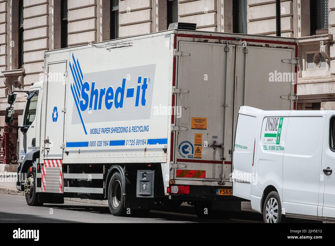 London, UK. 15th July, 2022. A large van from 'Shred It' shredding services is seen turning into the road where both the Treasury and Foreign Office are located in Westminster. Credit: Imageplotter/Alamy Live News Stock Photo