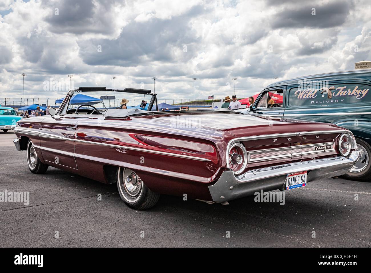 Lebanon, TN - May 14, 2022: Low perspective rear corner view of a 1964 Ford Galaxie 500 Convertible at a local car show. Stock Photo