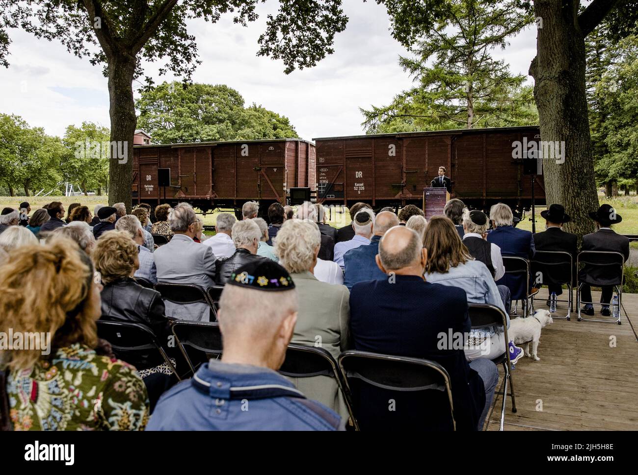 Westerbork, Netherlands. 15th July, 2022. 2022-07-15 15:44:07 WESTERBORK - State Secretary Maarten van Ooijen (Public Health, Welfare and Sport) during the commemoration of the first transport at Camp Westerbork. It has been eighty years since the first train departed from Camp Westerbork with 1137 Jews to Auschwitz. ANP SEM VAN DER WAL netherlands out - belgium out Credit: ANP/Alamy Live News Stock Photo