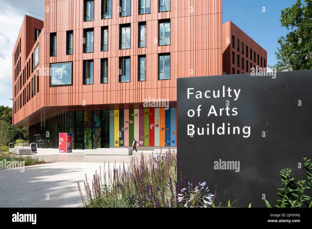 University of Warwick, Coventry, UK. The Faculty of Arts Building. Front coloured ceramic display by artist Matt Raw. Stock Photo