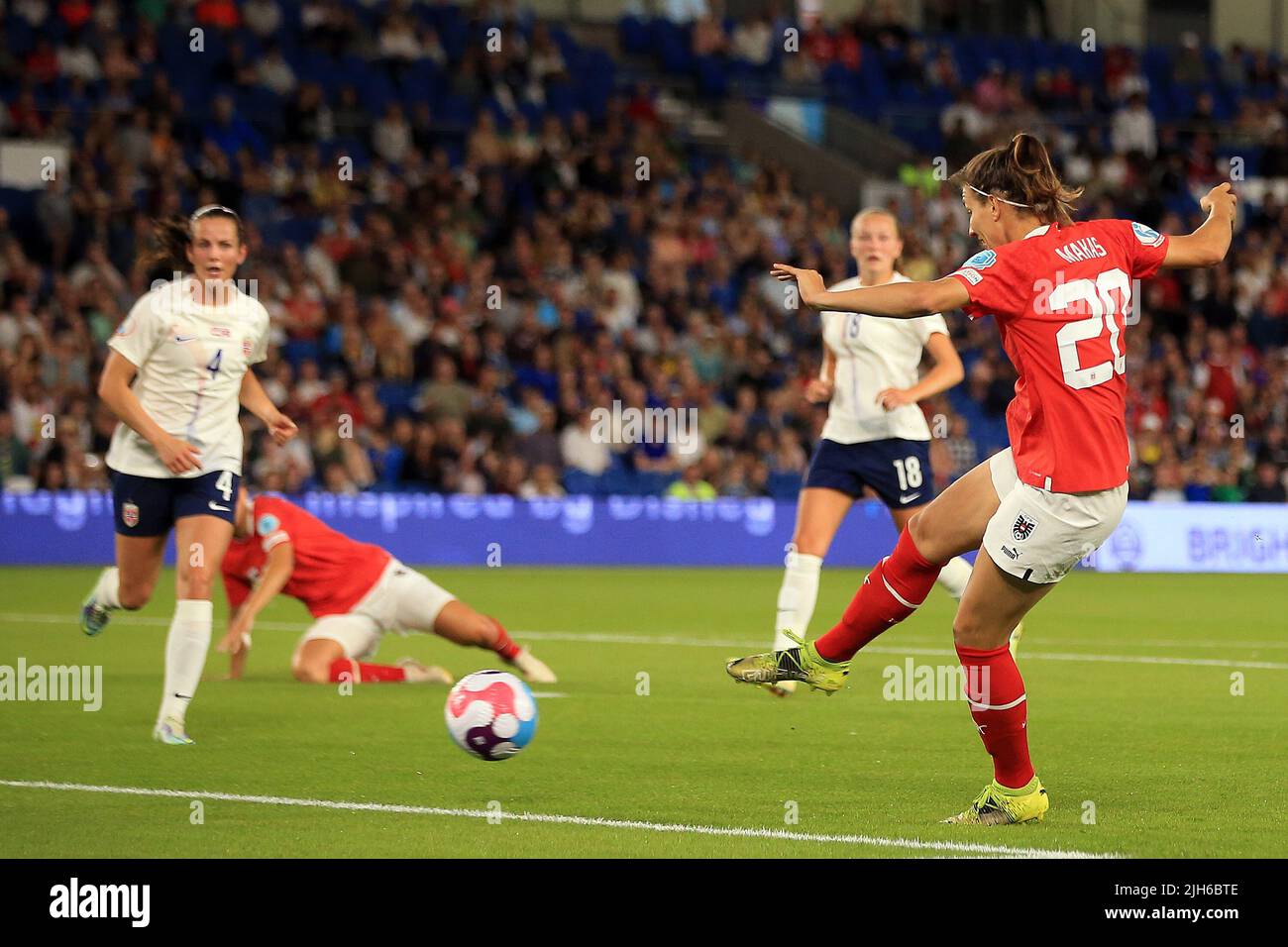 Brighton, UK. 15th July, 2022. Lisa Makas of Austria Women (R) takes a shot at goal. UEFA Women's Euro England 2022, group A match, Austria women v Norway women at the Falmer Stadium in Brighton & Hove in Sussex on Friday 15th July 2022. this image may only be used for Editorial purposes. Editorial use only, license required for commercial use. No use in betting, games or a single club/league/player publications. pic by Steffan Bowen/Andrew Orchard sports photography/Alamy Live news Credit: Andrew Orchard sports photography/Alamy Live News Credit: Andrew Orchard sports photography/Alamy Live N Stock Photo