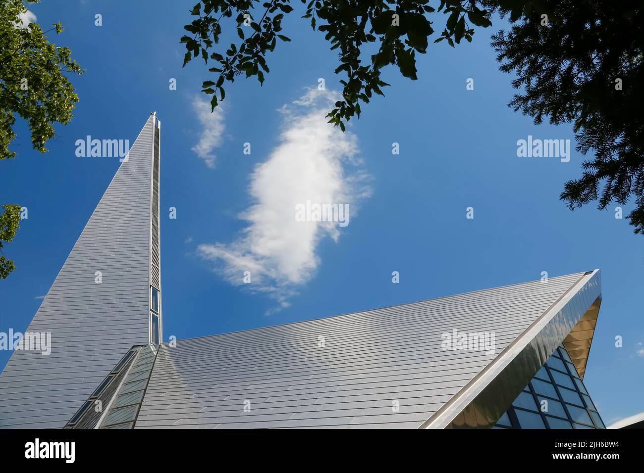 St. Andreas, catholic church, modern architecture, architect Wilfried