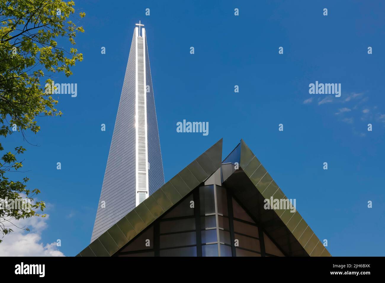 St. Andreas, catholic church, modern architecture, architect Wilfried