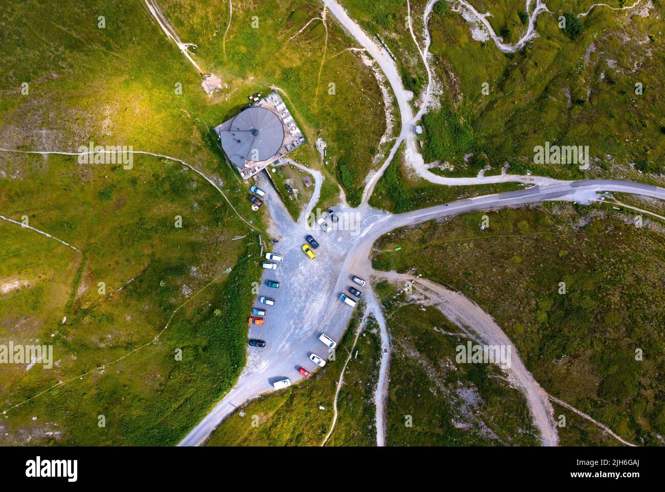 bird-s-eye-view-of-the-col-de-la-croix-de-coeur-mountain-pass-verbier