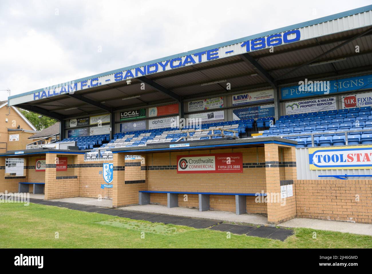 Hallam Fc Hi res Stock Photography And Images Alamy