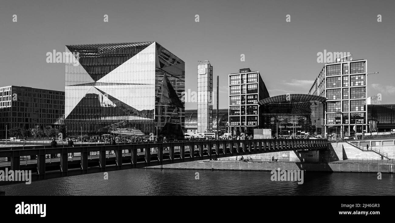 Black and white, Spreebogenpark, view of the main station and the Cube office building, Berlin, Germany Stock Photo