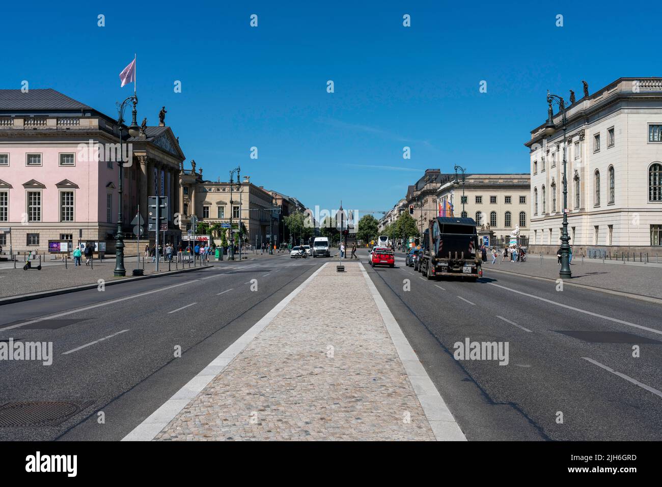 Berlin opera house hi-res stock photography and images - Alamy