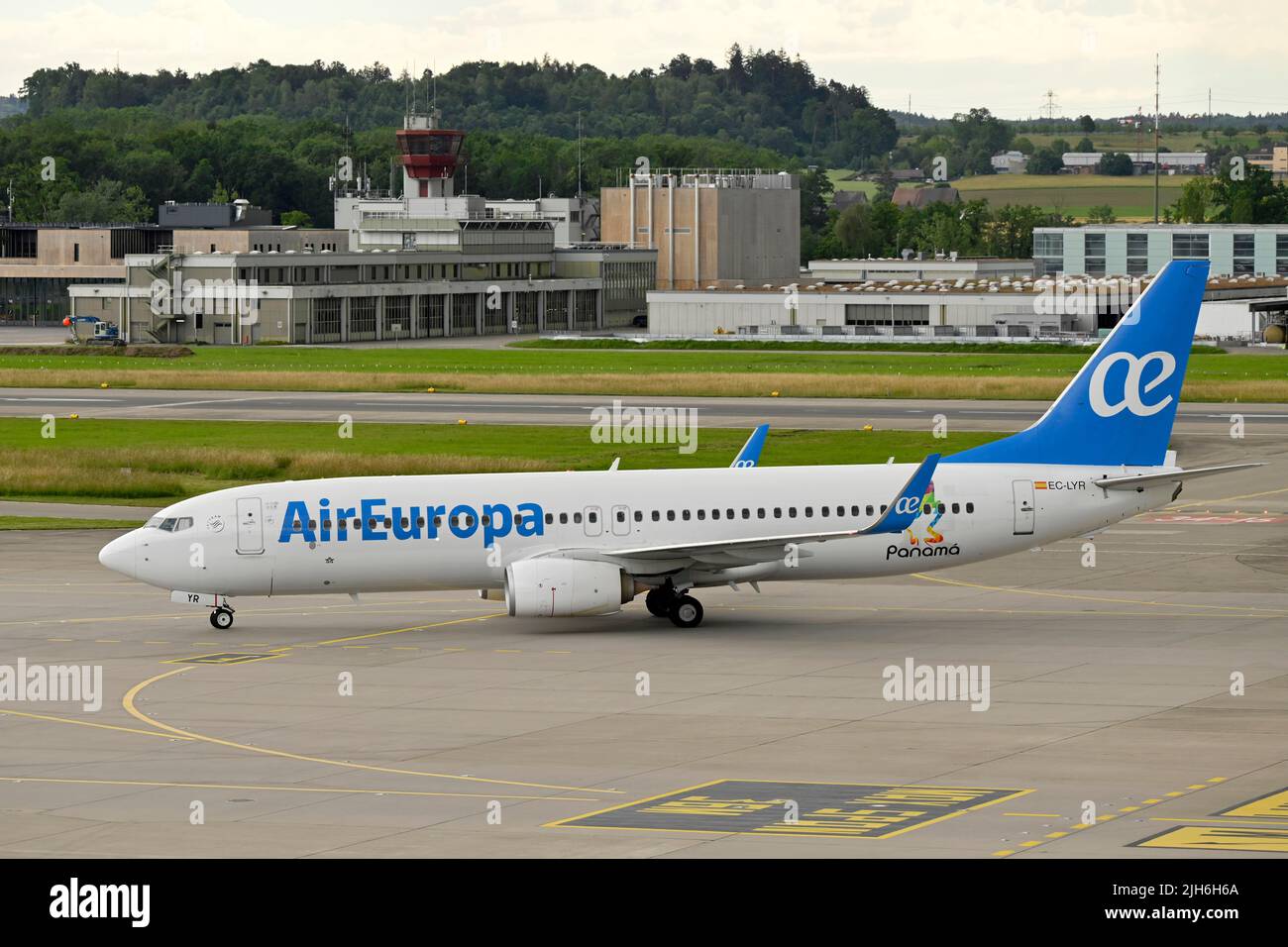 Aircraft Air Europa, Boeing 737-800, EC-LYR, Zurich Kloten, Switzerland Stock Photo