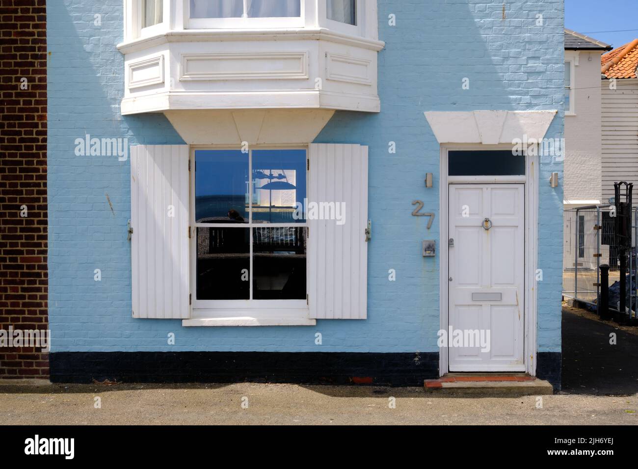 Colourful House on Crag path Aldeburgh Stock Photo Alamy