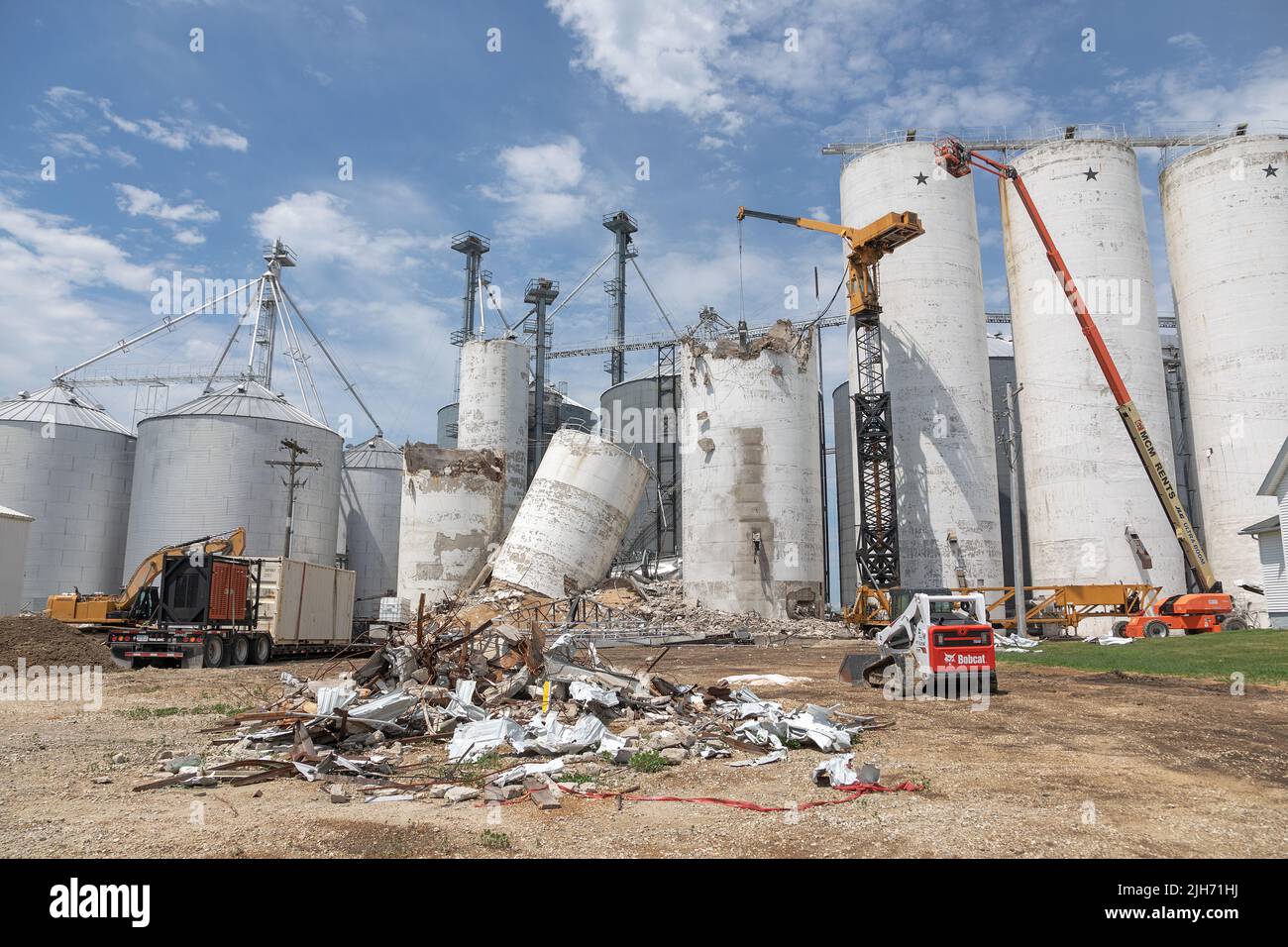 Demolition of concrete grain bins at the Agriway grain elevator in