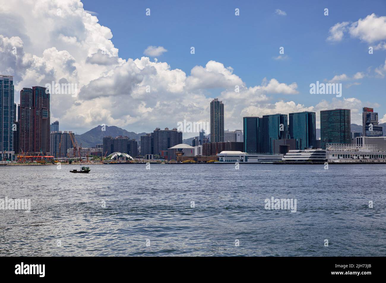 Beautiful hong kong hi-res stock photography and images - Alamy
