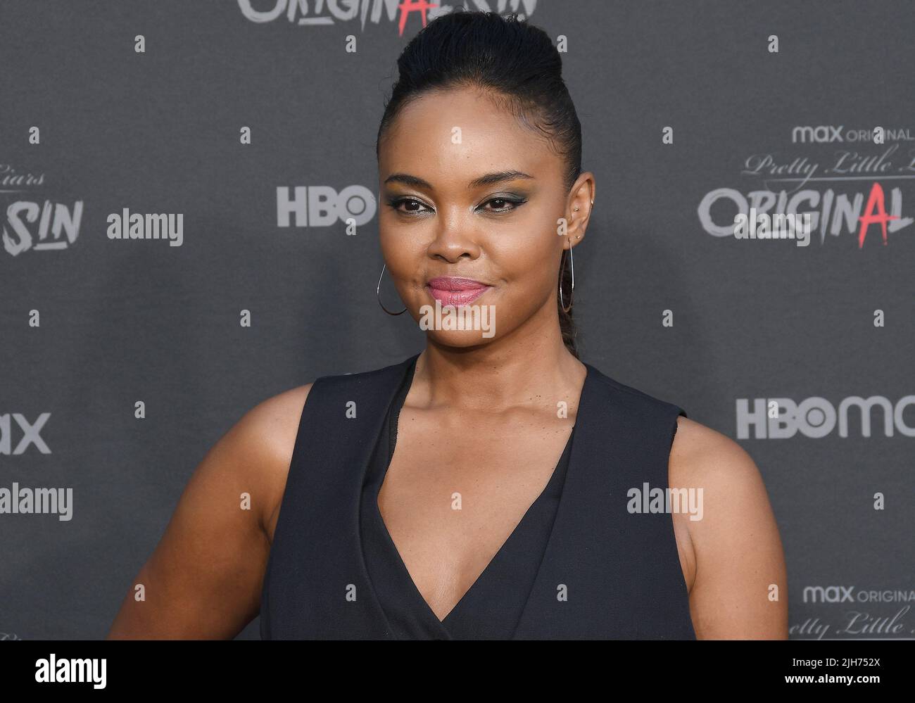 Los Angeles, USA. 15th July, 2022. Sharon Leal arrives at the exclusive screening of HBOMax's PRETTY LITTLE LIARS: ORIGINAL SIN held at the Warner Bros Studios on Friday, ?July 15, 2022. (Photo By Sthanlee B. Mirador/Sipa USA) Credit: Sipa USA/Alamy Live News Stock Photo