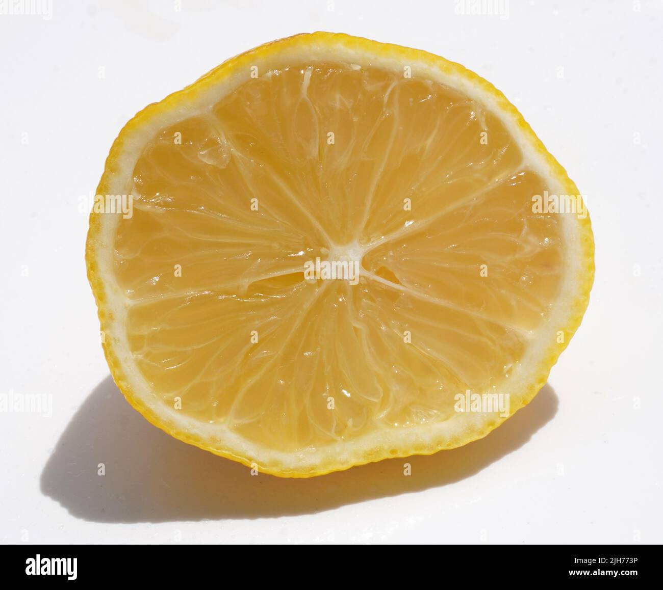 Horizontal Lemon Fresh Lemon Cut Stock Photo - Alamy