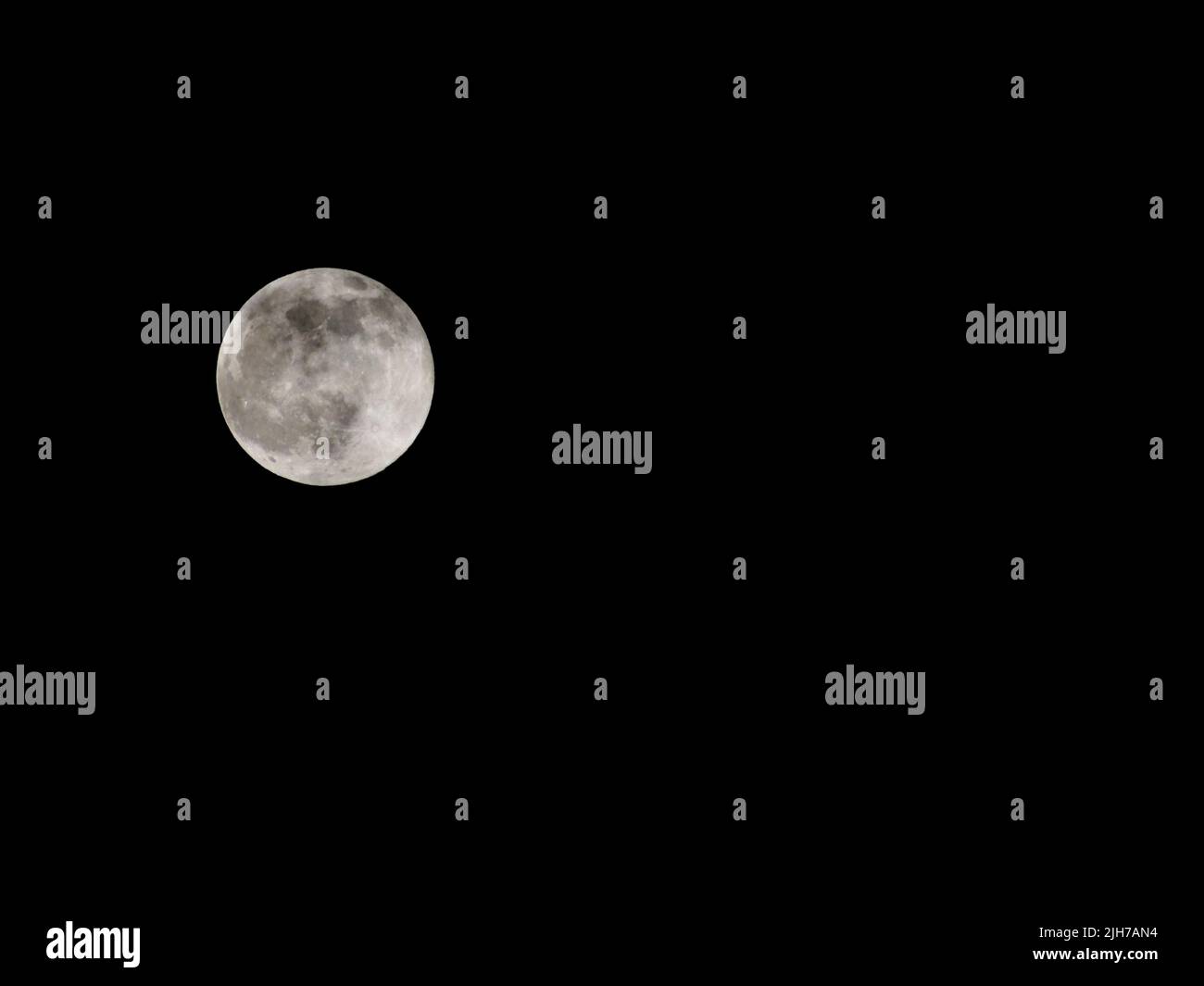 Moon lunar phase on 16th April 2022 from west bengal, India, full-moon lunar phase Stock Photo